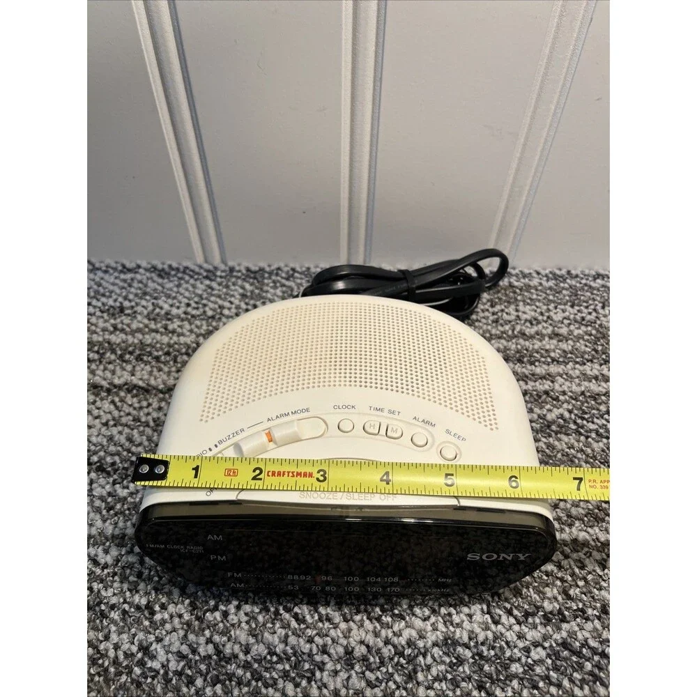 VTG Sony Dream Machine ICF-C211 FM/AM Alarm Clock Radio White Digital Working - Picture 11 of 12